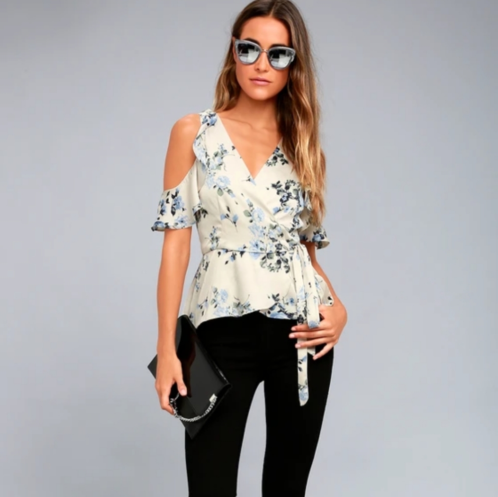 Lulus White and Blue Floral Print Off Shoulder Wrap Top Size M